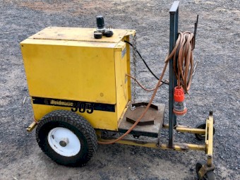 Weldmatic 305 mig welder