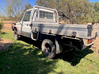 2004 Toyota Landcruiser