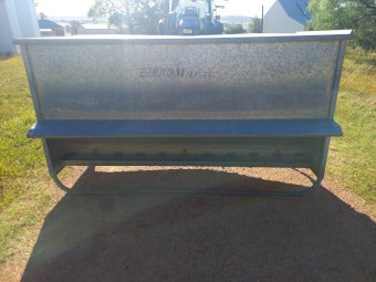 Bromar lick feeders