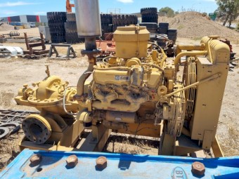 Caterpillar 3208 - 200mm water pump