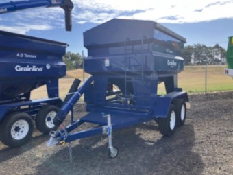 Grainline 4 ton Feed trailer
