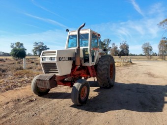 Case 2290 Tractor