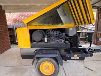 Atlas Copco XAS 96 185CFM + 20m 3/4" Hose & Blowgun