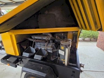 Atlas Copco XAS 96 185CFM + 20m 3/4" Hose & Blowgun