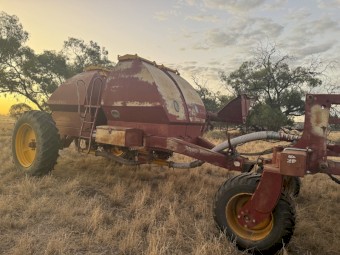 Daybreak Serafin air seeder planter 