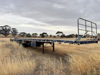 Barker - 45’  Road train flat top