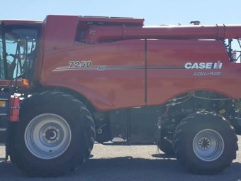 2021 Case IH 7250 Combine with 2021 Macdon D140 Front & Trailer