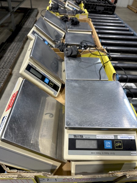 Wedderburn Tanita 1000g Bench Scales