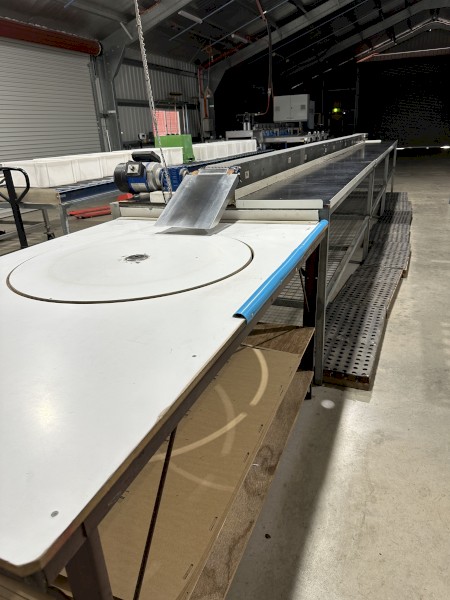 Fruit Packing and Grading Bench