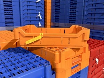 LUGS- FRUIT PICKING TRAYS