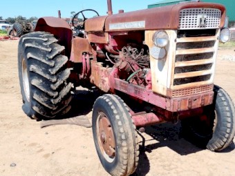 1961 International 660 Tractor 