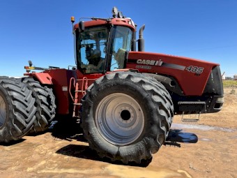 2009 Case IH STX 435 Tractor