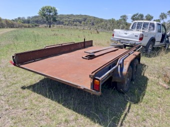 TANDEM TRAILER  CAR TRAILER 2000X3440 TRAY ON FARM AS IS WHERE IS