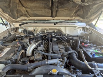 2000 Nissan Patrol Ute and Camper