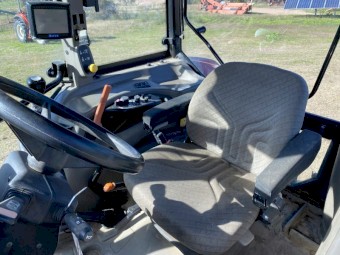 2008 Case IH JX1100U Tractor with Loader