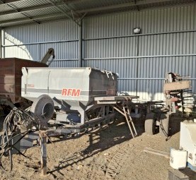 24ft RFM 2000 Air Seeder