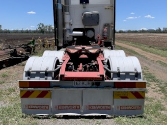 1999 Kenworth K100 G Prime Mover