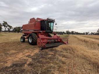 Case IH 1688 with 36ft 1040 front and 1015 pickup