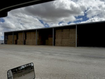 800mt Lucerne Hay 8x4x3 Bales