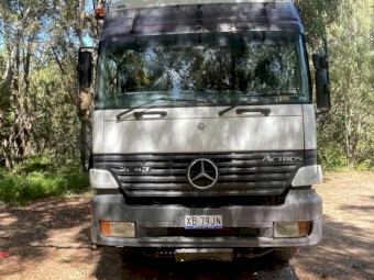 2000 Mercedes Actros Tandem Truck $40,000 +GST | Registered, COI til Sept Ready for Work