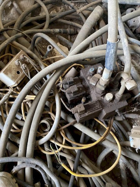 Danfoss Value for Laser Bucket Control