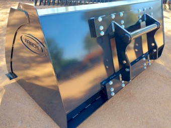 2 cubic metre grain buckets 