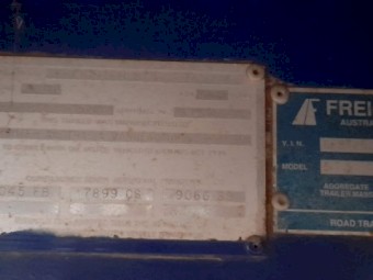 1991 91 Freighter ST3 - Trailer & 2 Bins