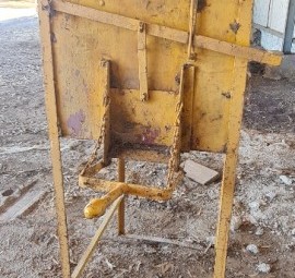 Grain bagging box