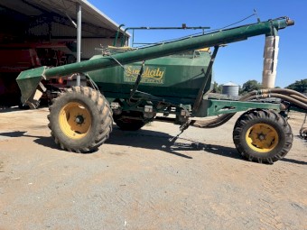 Flexicoil 820 bar &Simplicity 3 bin 6000 cart