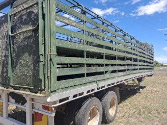 1973 Loadmaster 2x1 Stock Crate