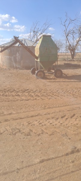 Home made feed out wagon