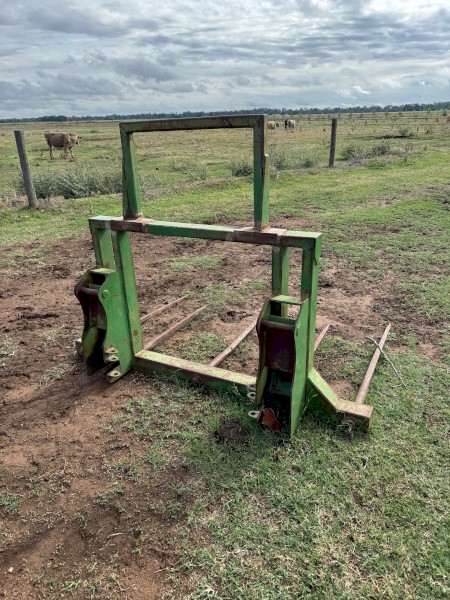 Hay Forks suit John Deere Tractor