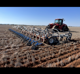 Flexicoil ST820 and 2320 Seed Cart