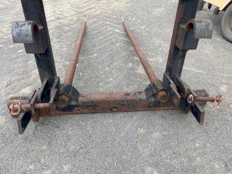 Cotton Module Forks with Carriage/Frame
