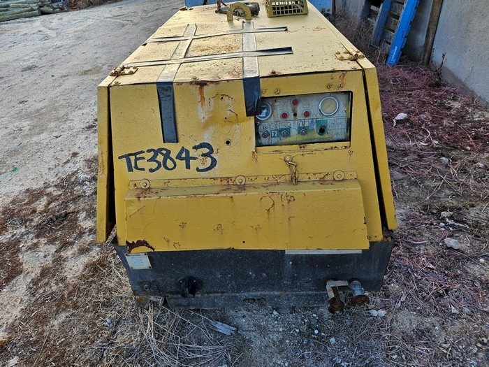 Compair HOL37 Air Compressor