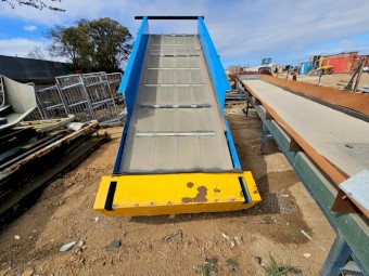 Incline Conveyor - 1100mm wide