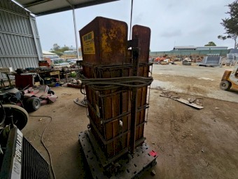 Morton Baker MK2 Wool Press