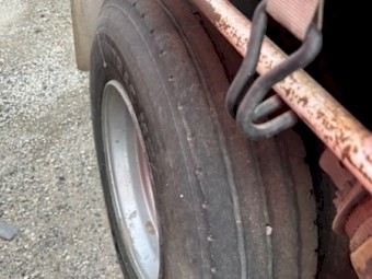 1980 Freighter Curtian Side Trailer