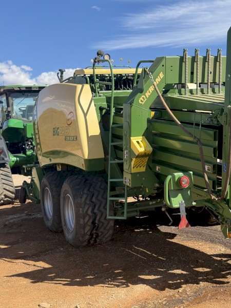 Krone 1290 HD Baler