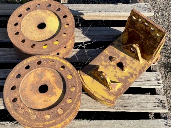 Three Point Hydraulic Lifter