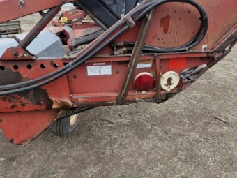 Case IH 8210 Windrower