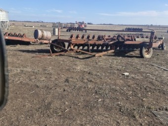 International.1/6  plough