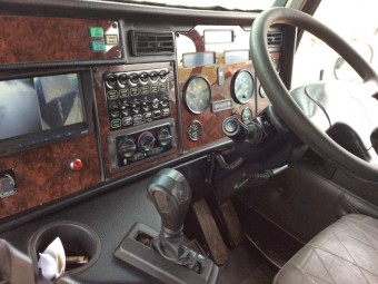 2010 Kenworth T388 Day Cab Prime Mover