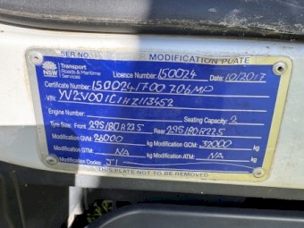 2017 Volvo FE 320 - with Stock Crate