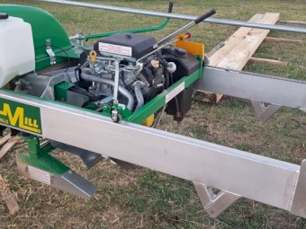 Lucas 10 inch timber mill, dedicated slabber, planner head, weatherboard adapter