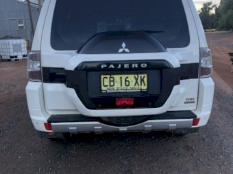 2014 Mitsubishi Pajero Exceed
