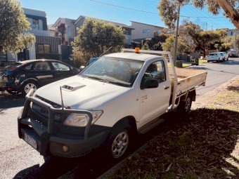 2009 Toyota HILUX 4x4 SR 3.0L Turbo Diesel Manual Single Cab - Cab Chasis