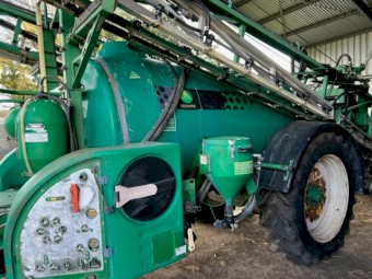 GOLDACRES 5000L 28M boomspray, 2008