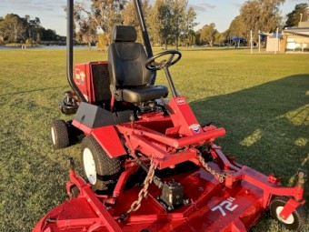 Toro 4x4 kubota diesel mower
