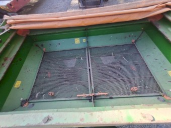 Amazone  1501 spreader